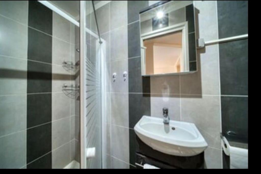 Bel Apt Centre Menton Centre Proche Casino Appartement Buitenkant foto